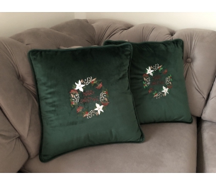 Smaragdo spalvos kalėdinė pagalvėlė „Merry Christmas“